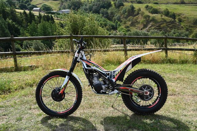 Bild von Trial TRRS ONE RR 80ccm 2027 mit Vergaser 